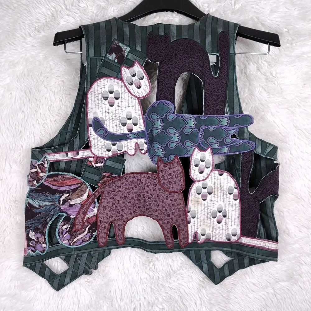 Handmade Patchwork Cat Vest Cutout Quilt Colorful Cats - Picture 6 of 9